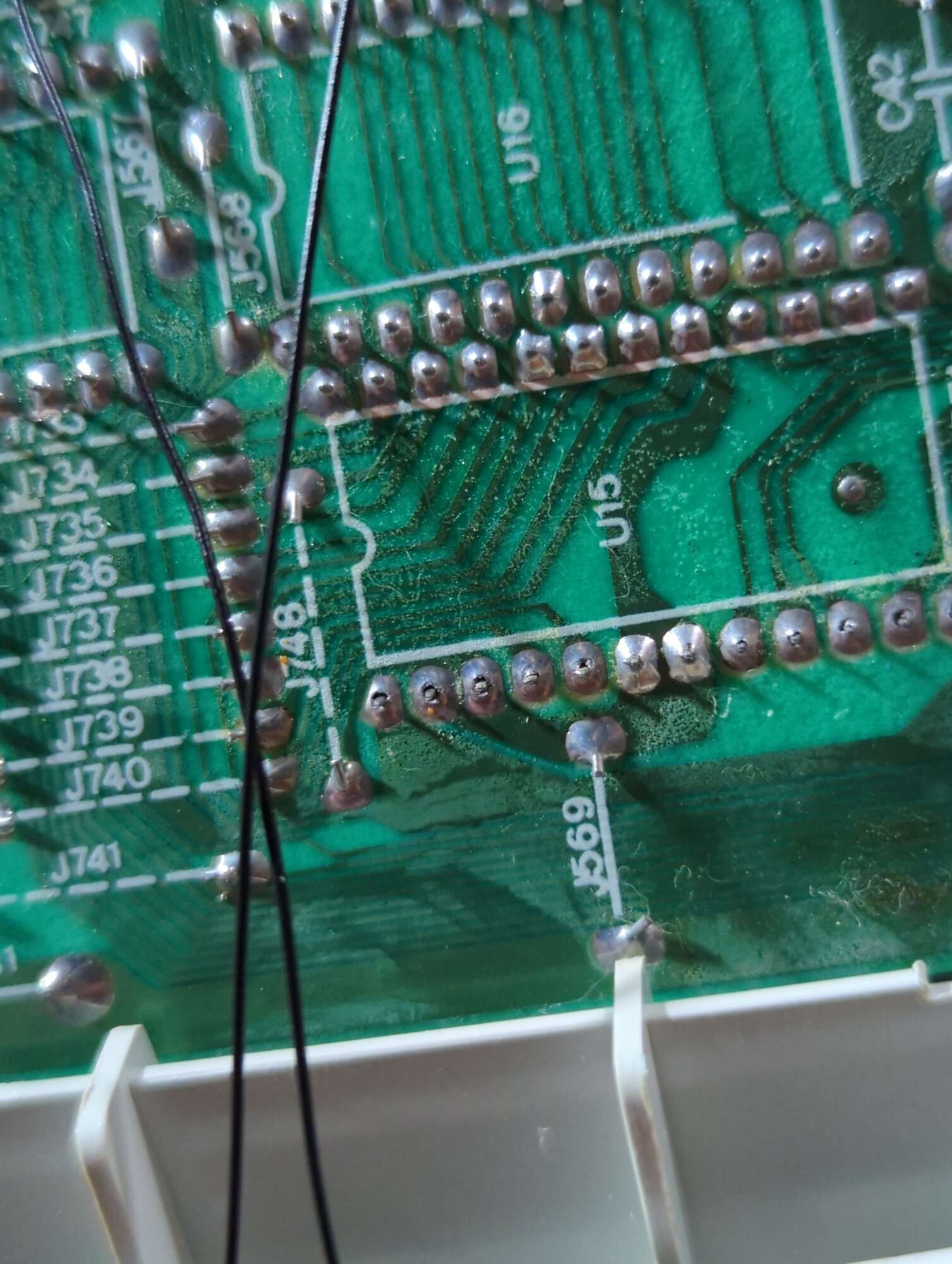 Image of more cold joints on a different chip